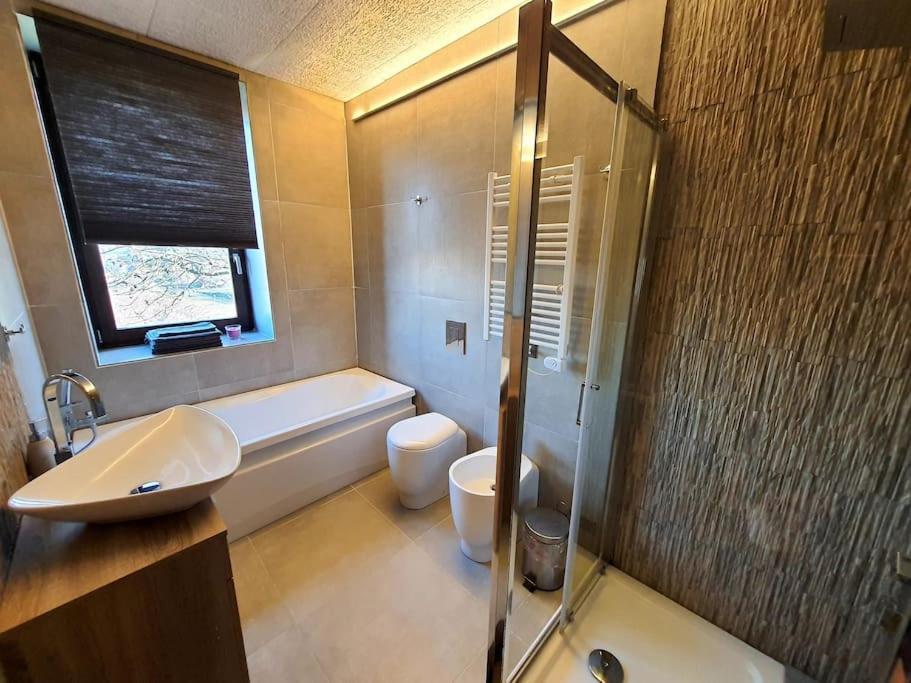 Villa Cristallo Private Apartment Fontanelice Экстерьер фото