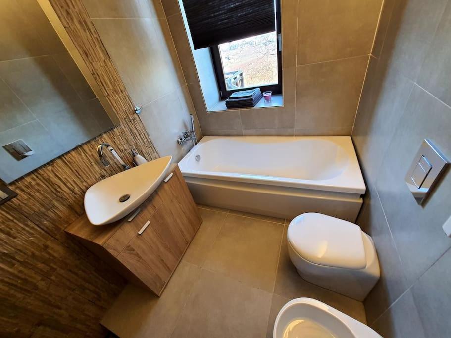 Villa Cristallo Private Apartment Fontanelice Экстерьер фото